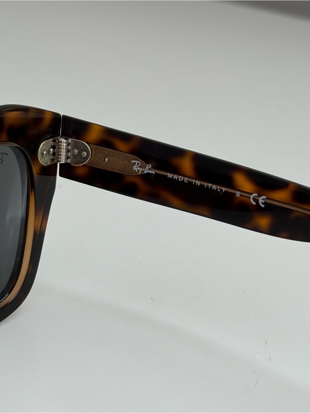 Ray-Ban RB2186 STATE STREET Sunglasses - Picture 5 of 9